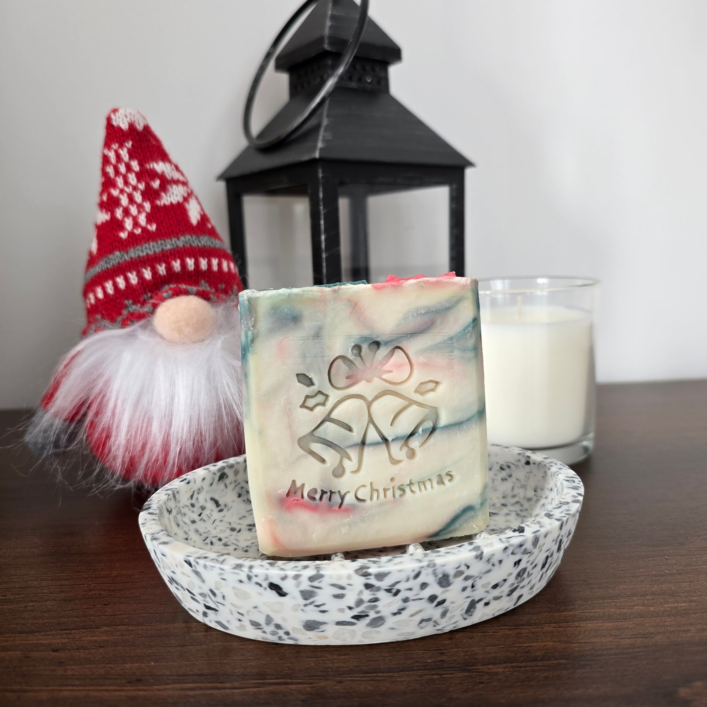 Holly Christmas Handcrafted Natural Soap with Festive Design and Merry Christmas Embossment Ricinus Communis Seed Oil 130g Ideal Gift