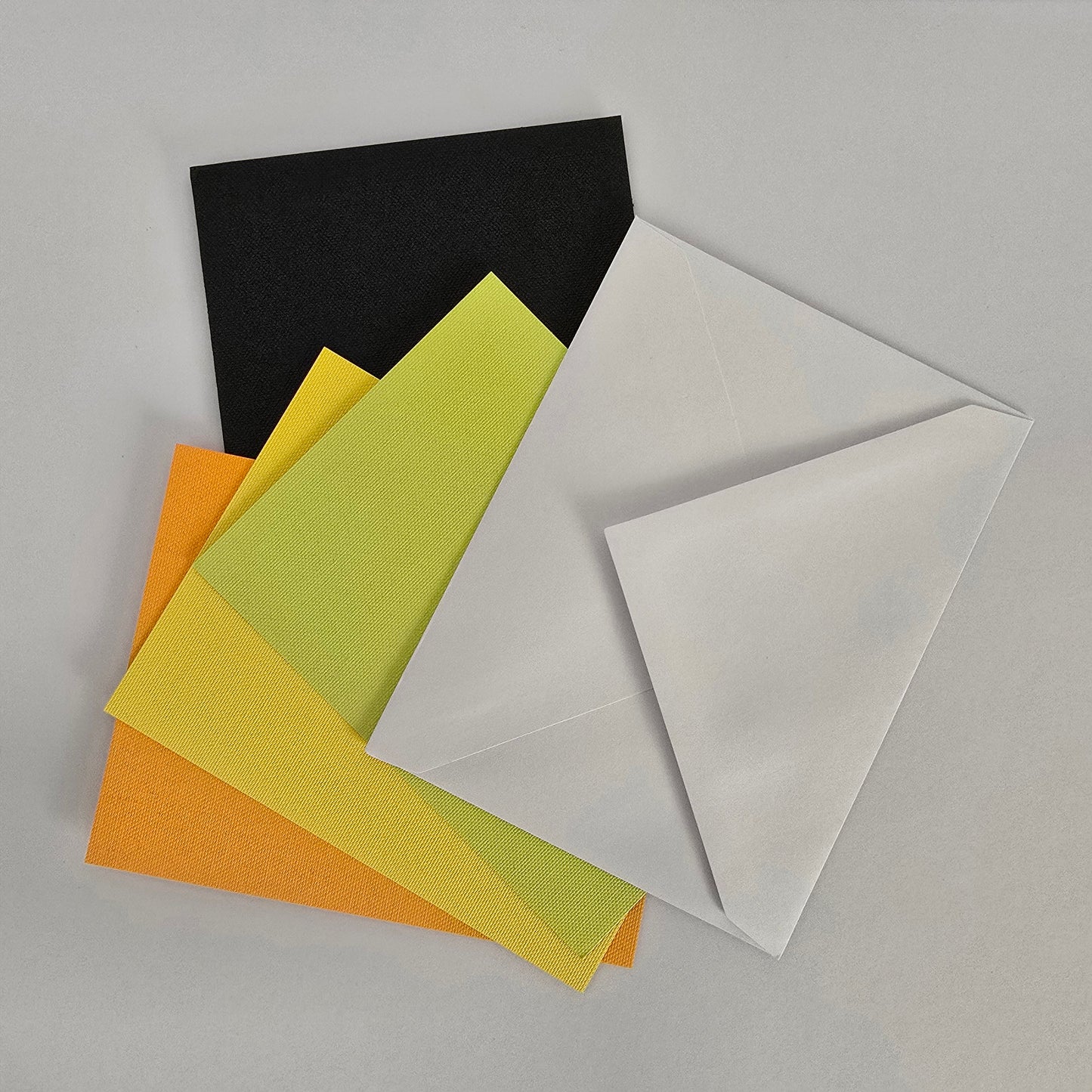 Cricut Joy™ Insert Cards, Night Bright Sampler 4.25 in x 5.5 in 12