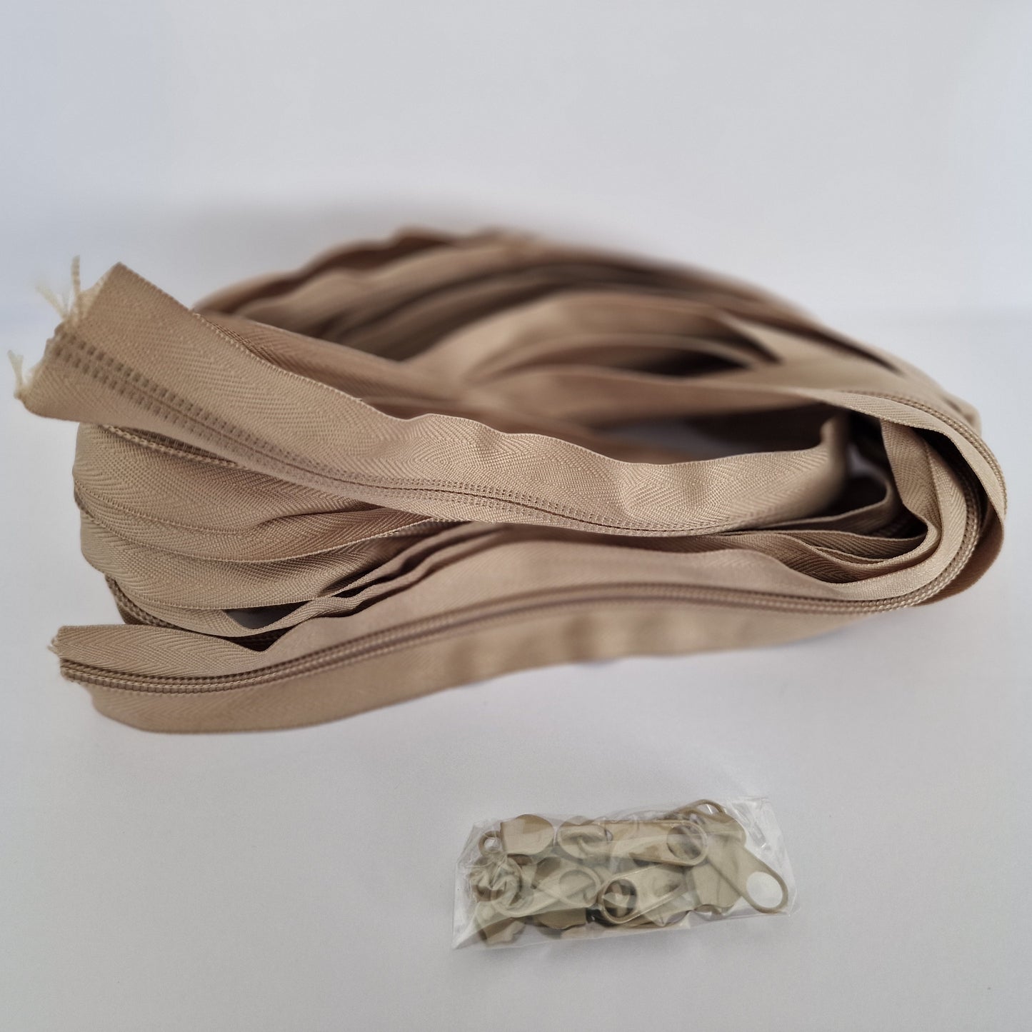 Khaki Nylon Zipper Roll 5m + 10 Sliders – Sewing Supplies