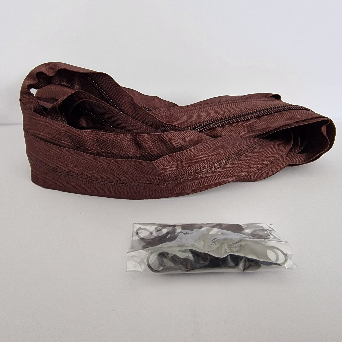Coffee Brown Nylon Zipper Roll 5m + 10 Sliders – Sewing Supplies