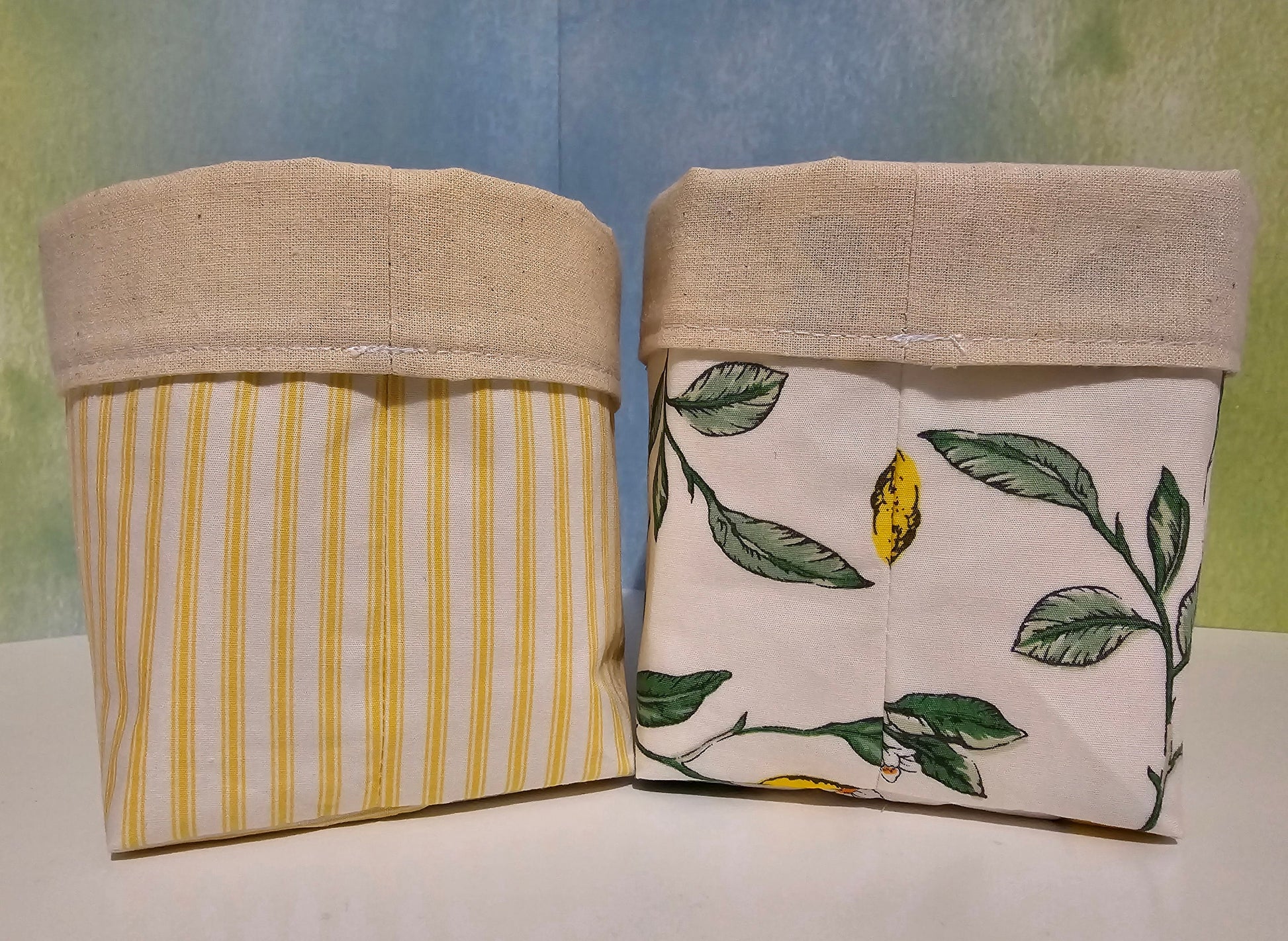 Lemon Pattern Fabric Basket: Reversible Canvas Bread Basket