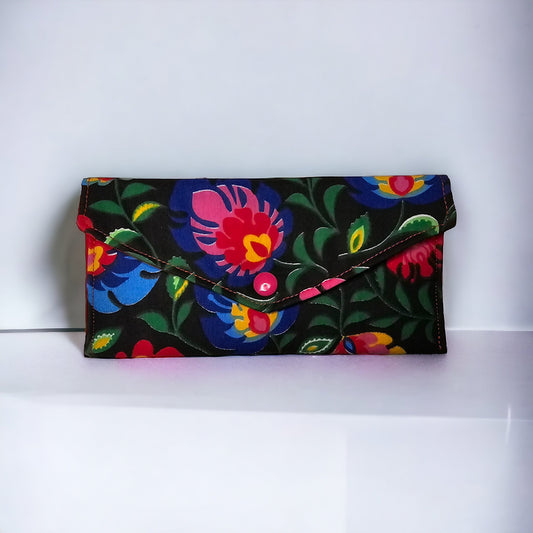 Handcrafted Hungarian Folk Pattern Accessories – Traditional Fabric Design