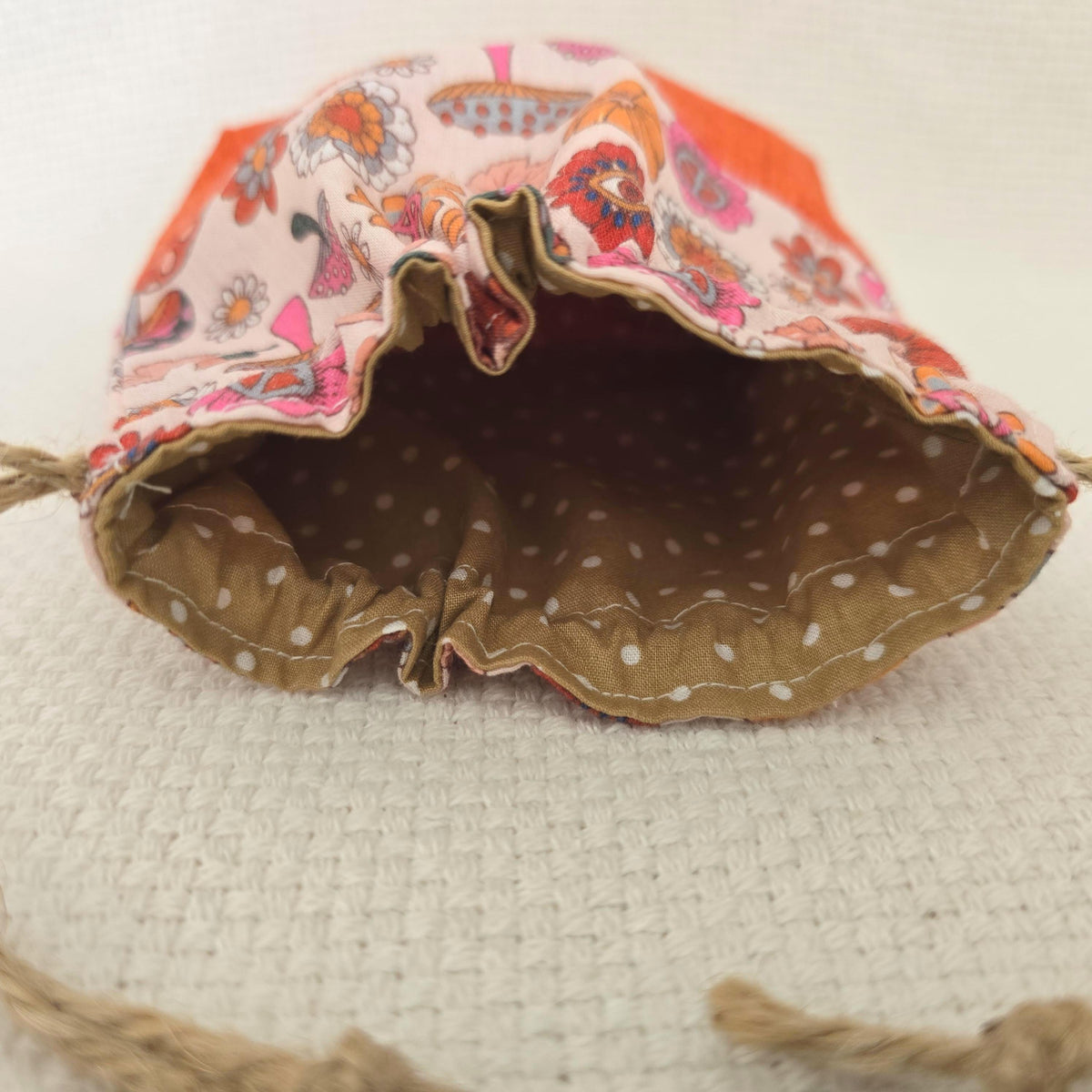 Handmade Autumn Mushroom Drawstring Pouch, Floral Jewellery Bag (14x11cm)